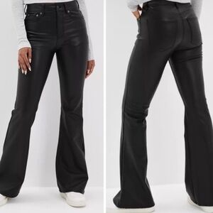 AmericanEagle outfitters black faux leather curvy classic bootcut jeans 28 short